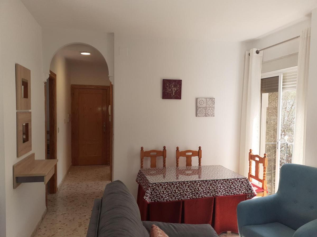 Apartamentos Pinos Genil Εξωτερικό φωτογραφία